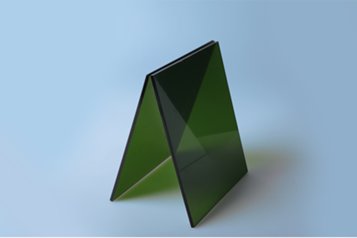 Стоит ли носить очки при лазерной эпиляции?